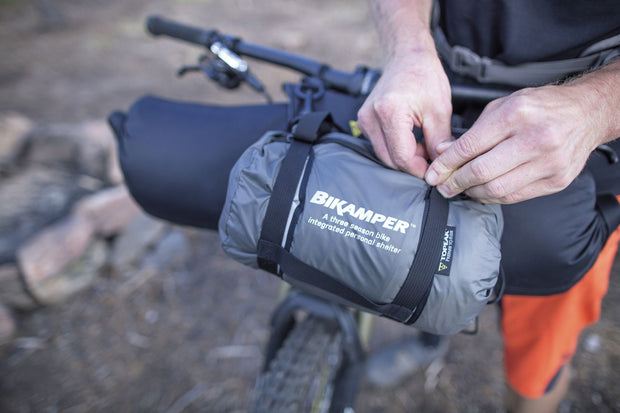 <h4><strong>Best selling</strong></h4><h1>Accessories</h1>