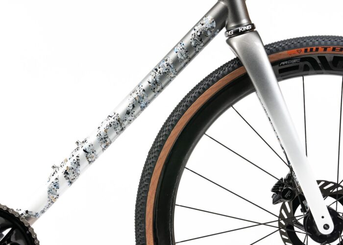 Mosaic GT-1 iAR Titanium Gravel Bike Frameset - Image 5