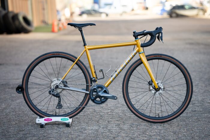 Mosaic GT-1 AR Titanium Gravel Bike Frameset - Image 2
