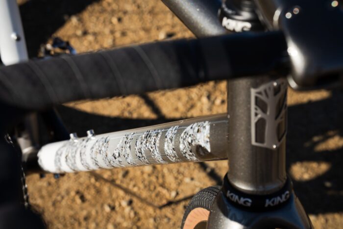 Mosaic GT-1 iAR Titanium Gravel Bike Frameset - Image 12