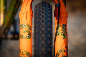 Mosaic MT-1 Titanium Mountain Bike Frameset - Image 4